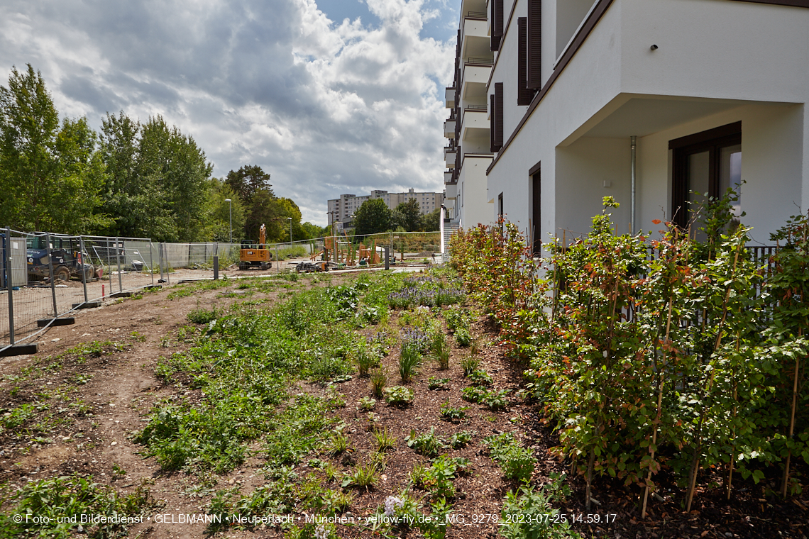 25.07.2023 - Rundgang im Alexisquartier in Neuperlach